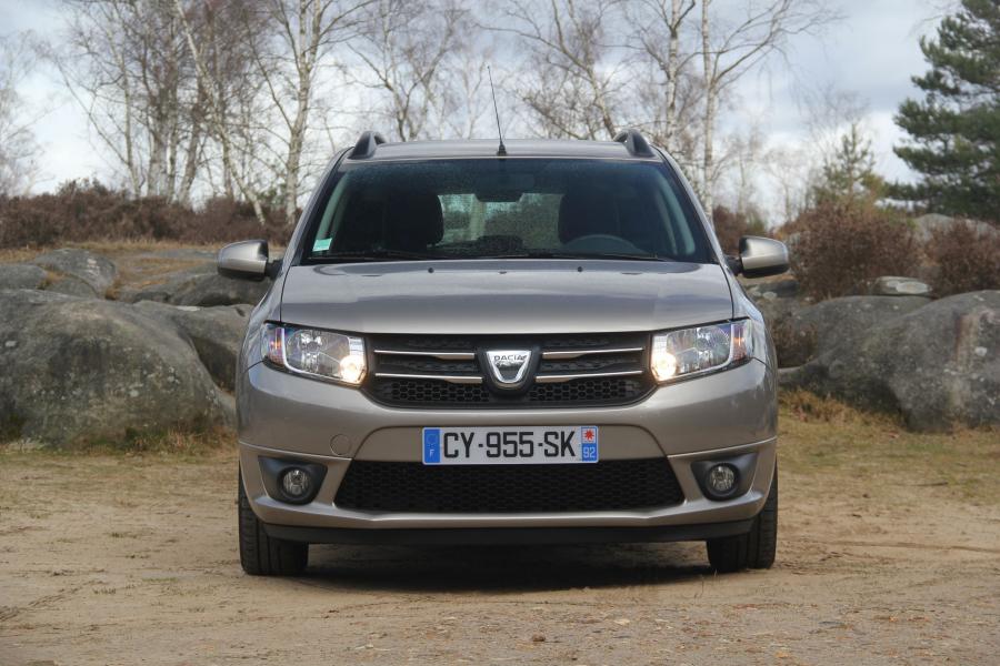  Dacia Logan MCV 2013 года  (фото 3 из 48)